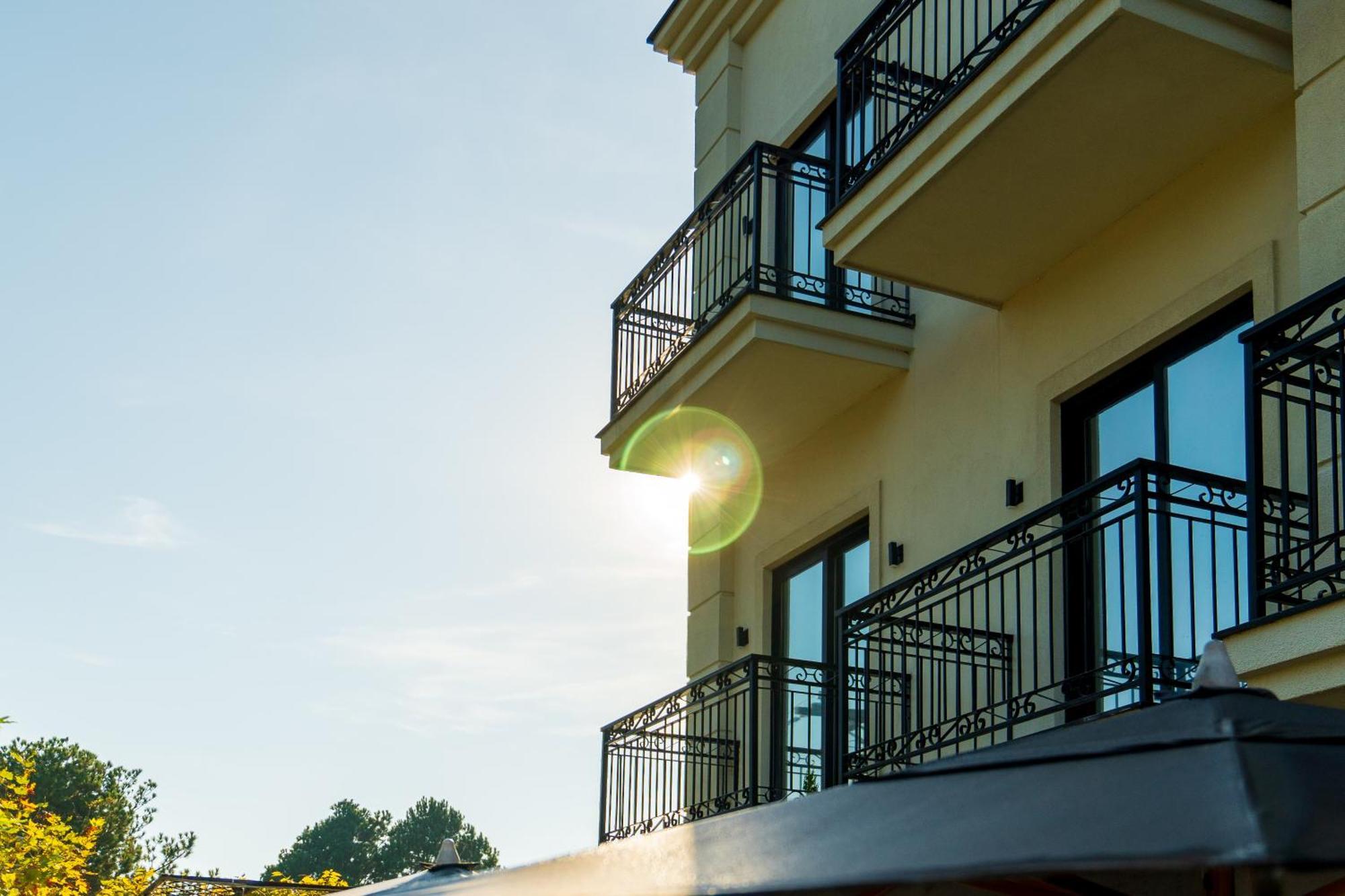 Hotel D'biagy Premium