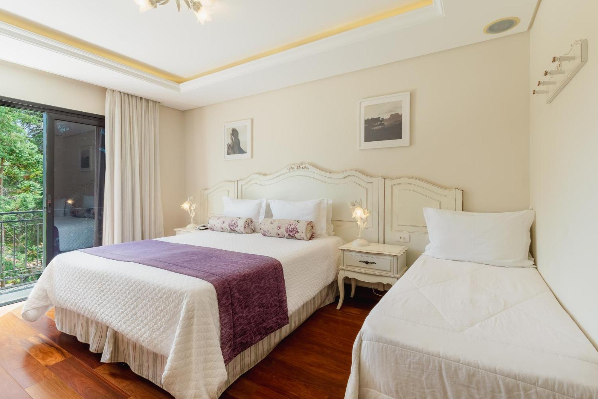 Hotel D'biagy Premium