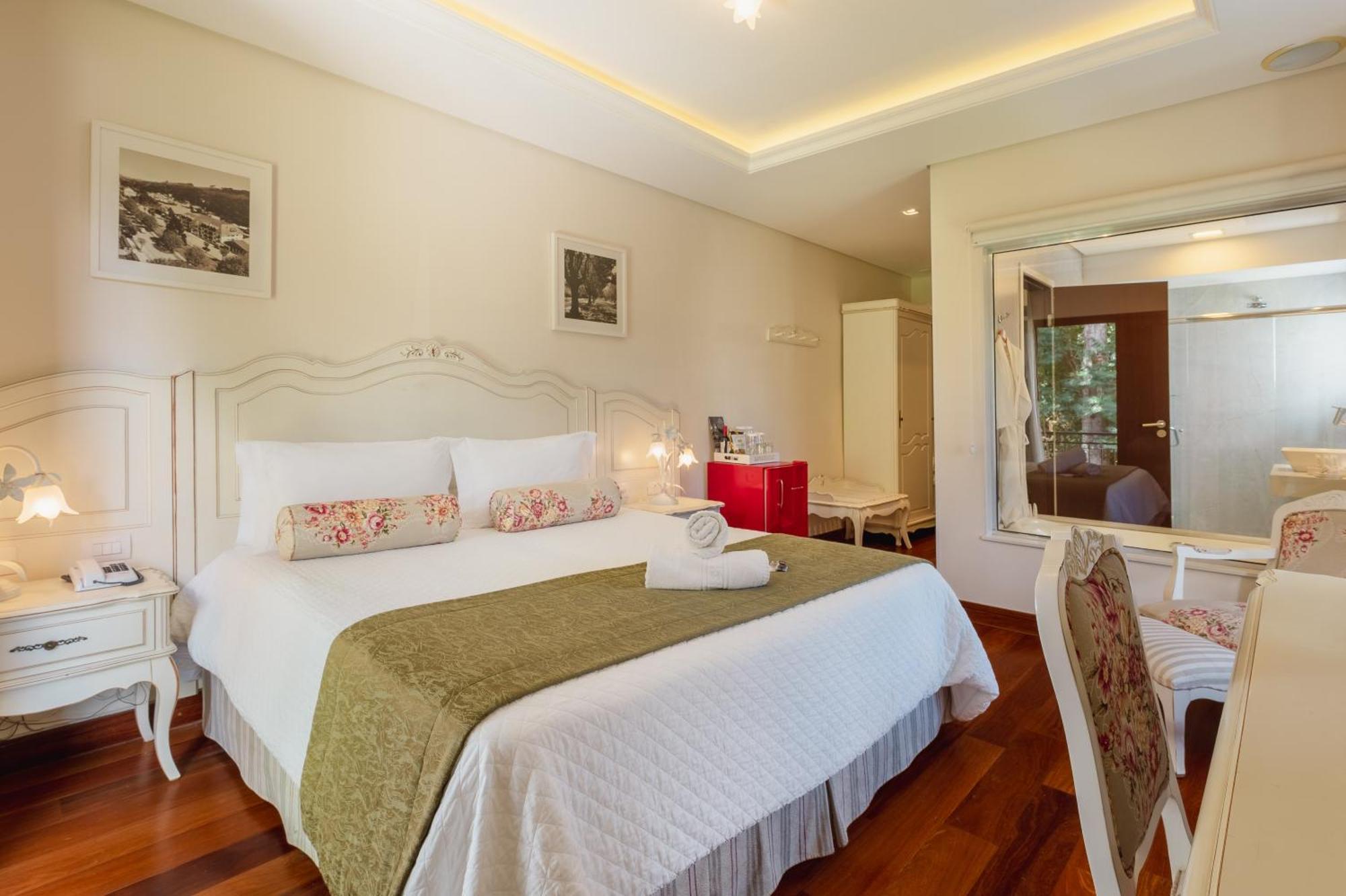 Hotel D'biagy Premium Campos do Jordão