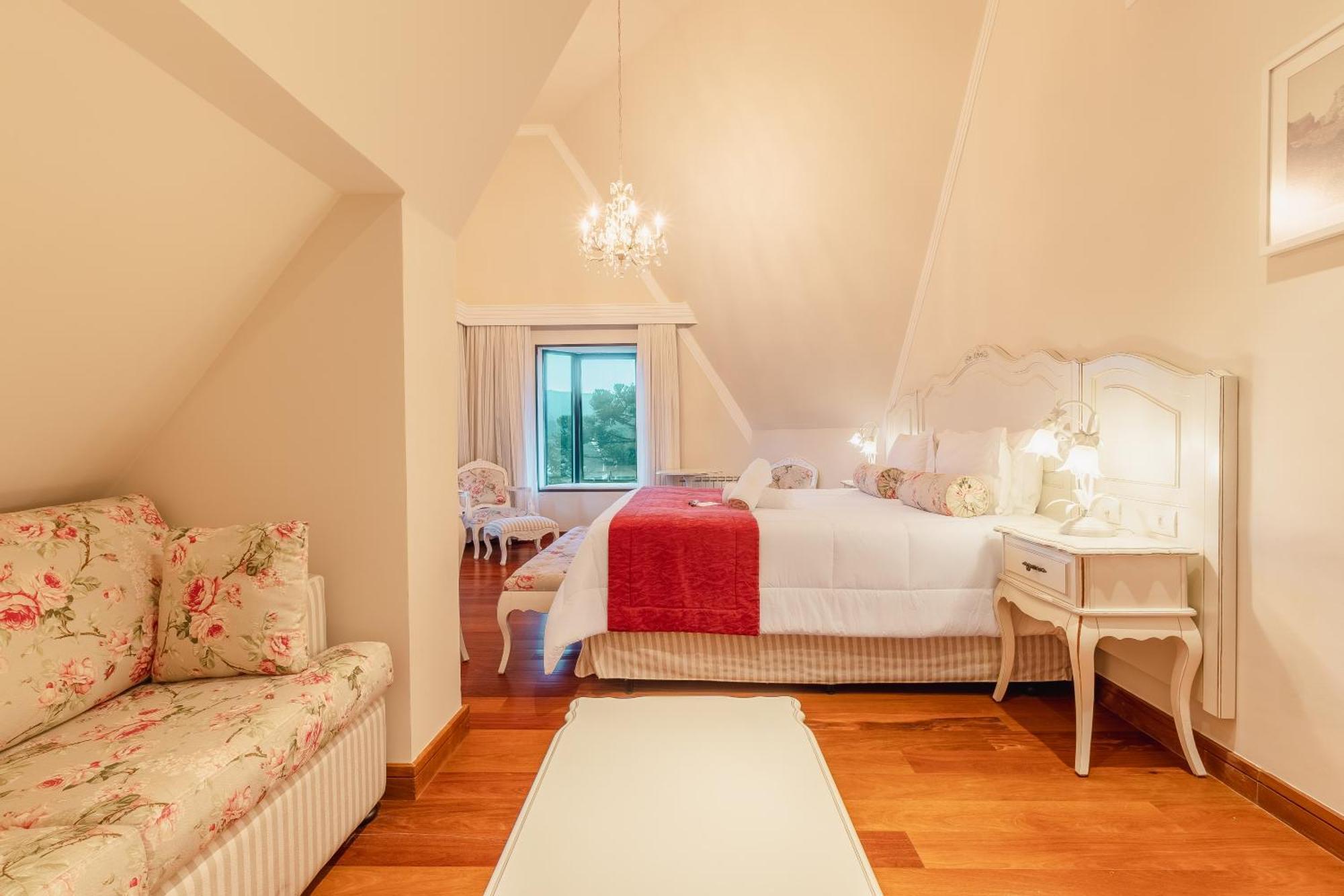 D'biagy Premium Hotel 5*